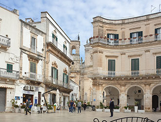 Potovanje po prelepi Apuliji (Puglia) - kaj si ogledati 241 Lingula | Martina Franca