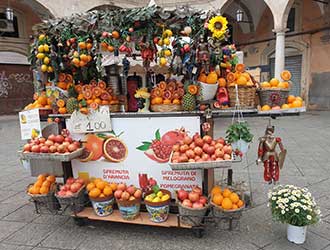 Potovanje po Siciliji – la dolce vita 230 Lingula, ta jezična šola | Potopis po Siciliji - Catania