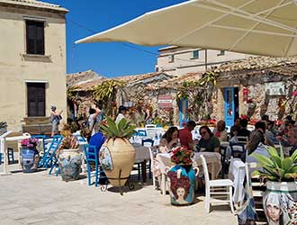 Potovanje po Siciliji – la dolce vita 205 Marzamemmi