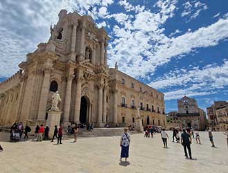 Potovanje po Siciliji – la dolce vita 193 Lingula, ta jezična šola | Potopis po Siciliji - Siracusa