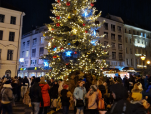 Odkrijte čar božičnih sejmov po Evropi – kjer tradicija sreča tuje jezike 46 Lingula I bozični sejmi po Evropi