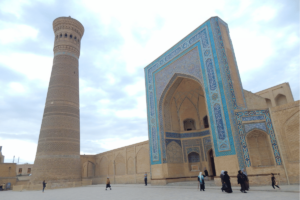 Uzbekistan – potovanje, ki te prevzame s pristnostjo 314 Lingula I Potovanje Uzbekistan Buhara