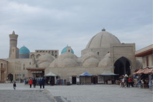 Uzbekistan – potovanje, ki te prevzame s pristnostjo 318 Lingula I Potovanje Uzbekistan Buhara