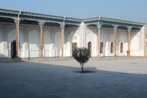 Uzbekistan – potovanje, ki te prevzame s pristnostjo 292 Lingula I Potovanje Uzbekistan Ferganska dolina