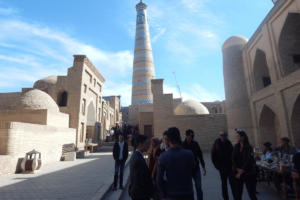 Uzbekistan – potovanje, ki te prevzame s pristnostjo 335 Lingula I Potovanje Uzbekistan Khiva