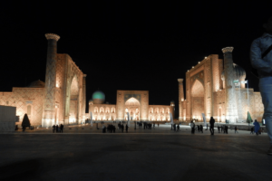 Uzbekistan – potovanje, ki te prevzame s pristnostjo 362 Lingula I Potovanje Uzbekistan Samarkand