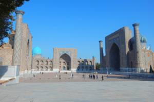 Uzbekistan – potovanje, ki te prevzame s pristnostjo 348 Lingula I Potovanje Uzbekistan Samarkand
