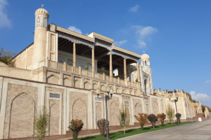 Uzbekistan – potovanje, ki te prevzame s pristnostjo 346 Lingula I Potovanje Uzbekistan Samarkand