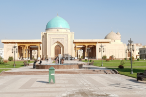 Uzbekistan – potovanje, ki te prevzame s pristnostjo 265 Lingula I Potovanje Uzbekistan Taskhent