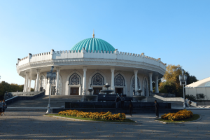 Uzbekistan – potovanje, ki te prevzame s pristnostjo 275 Lingula I Potovanje Uzbekistan Taskhent